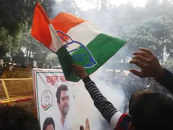 n19806284010e8a14fe2a4c7ce3704415513d2bbf0ed1594a4f7e39e4ae720df12b73d191d